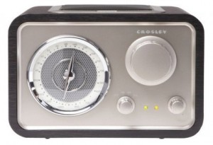 Crosley Solo CR221 Tabletop Radio